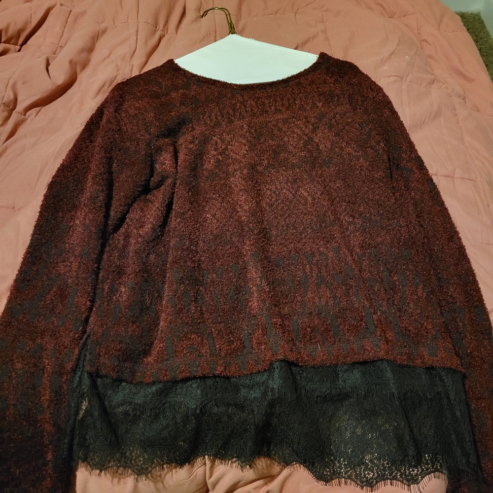 Jessica Simpson Large sweater top burgundy